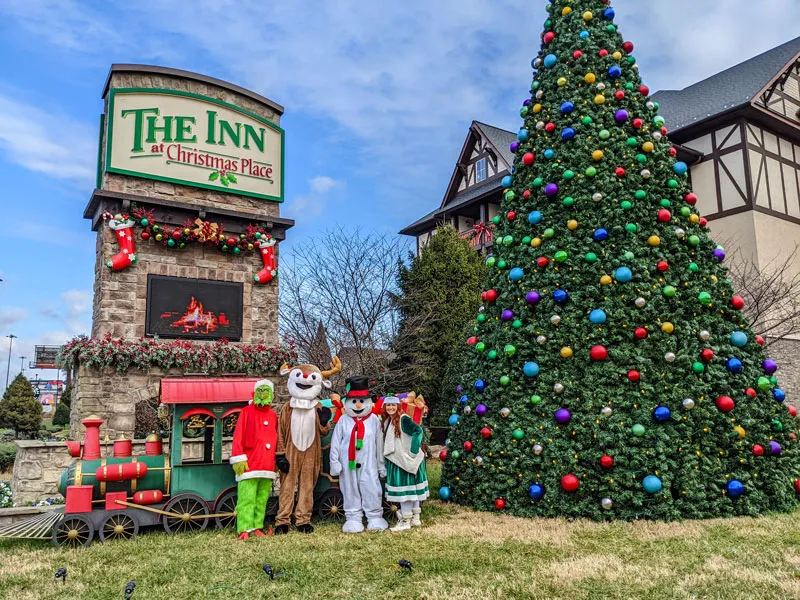 The inn at christmas place breakfast