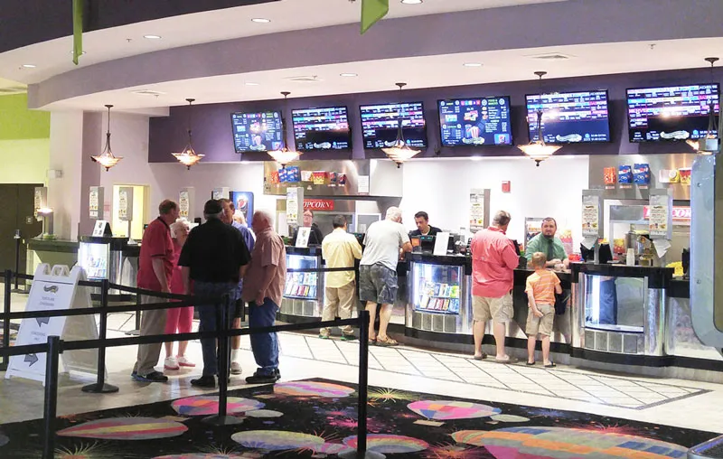 Governor’s Crossing Stadium 14 Movie Theater in Pigeon TN