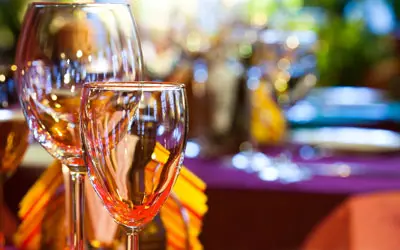 Click to open Restaurants page.