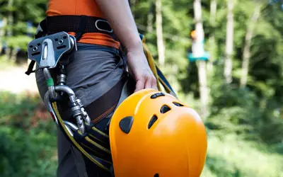 Click to open Outdoor Activities page.