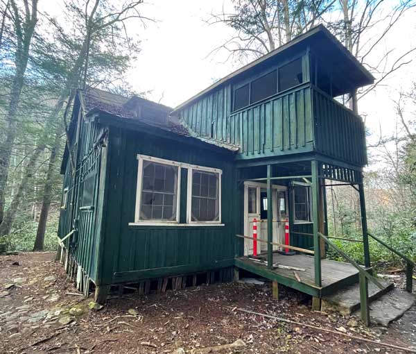 House near trailhead once leased by Col. David Chapman Jakes Creek Trail