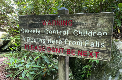 Warning sign just before Ramsey Cascades A sign that reads: