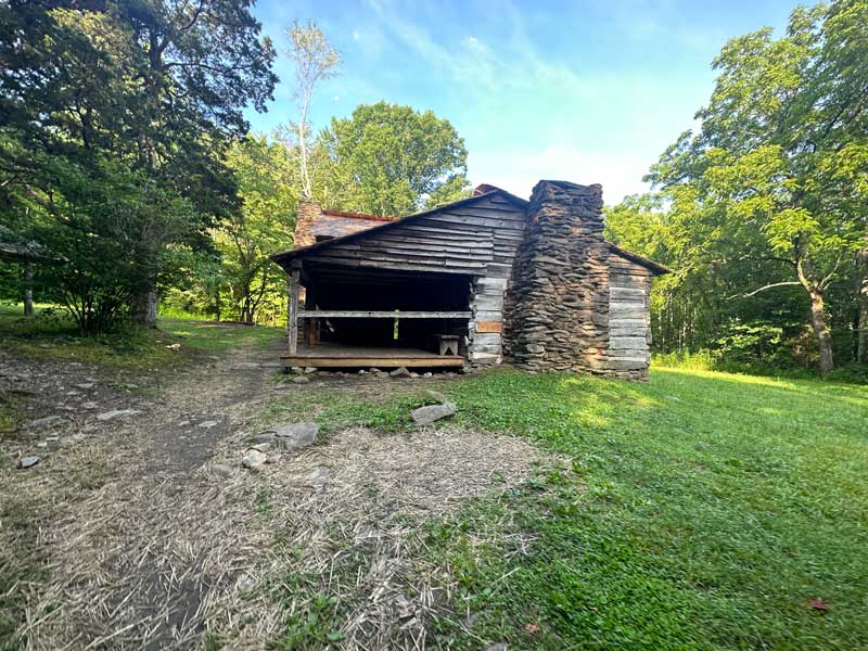 Walker Sisters Cabin post-renovation (July 2023) Little Brier Gap Trail (Walker Sisters Cabin)