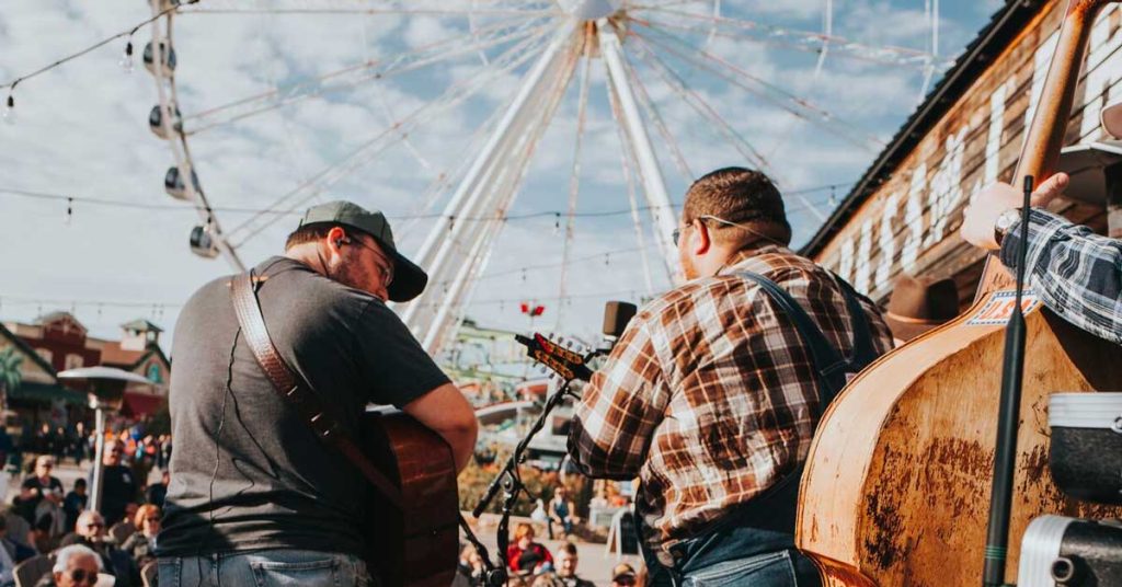 Click to open Live Music in Pigeon Forge, Gatlinburg & Townsend post