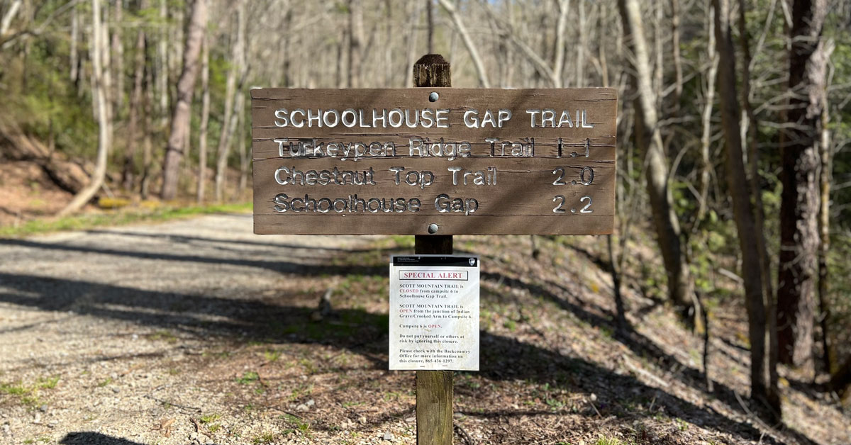 Schoolhouse Gap Trail (Whiteoak Sink) Schoolhouse Gap Trail (Whiteoak Sink)